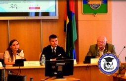 Александр Малецкий провел панельную дискуссию в Тюменской областной Думе